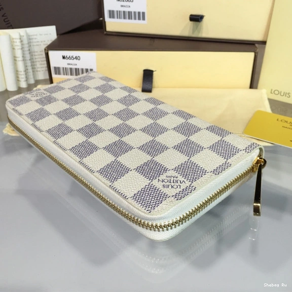 LOUIS ZIPPY VUITTON 0804
